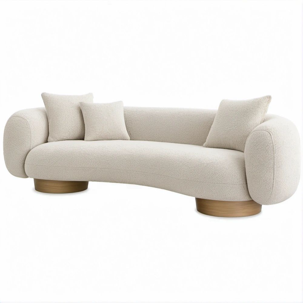 Divano curvo 3 posti in bouclé avorio con basi naturali, 230 x 95 x 75 cm